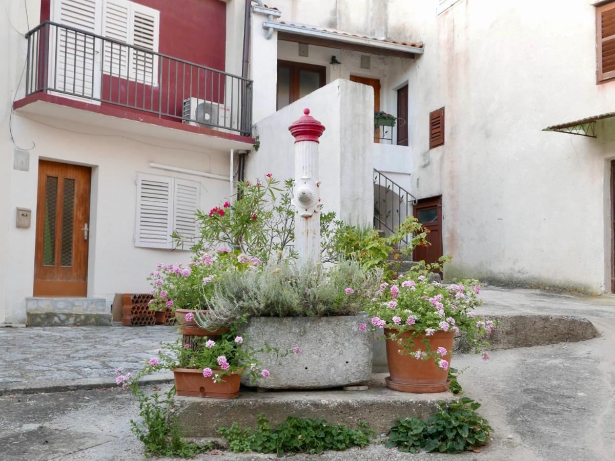 Potocina 21 Apartment Vrbnik Luaran gambar